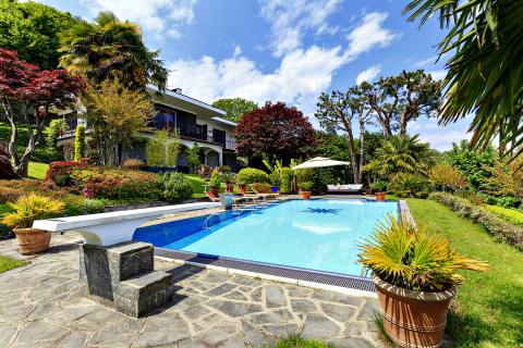 Villa Isabella am Lago Maggiore mit Pool