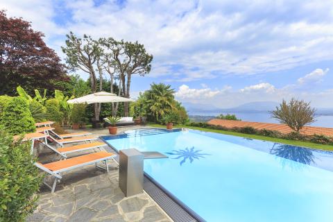 Villa Isabella am Lago Maggiore mit Pool