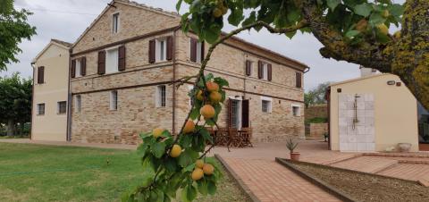 Luxusvilla mit Pool, Le Marche, Italien, Tritt-Case in Italia