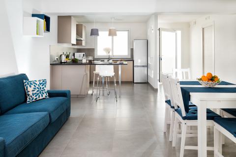 Freistehende Villa mit Pool, nur 300 m vom Strand, Sizilien, Italien, Tritt-Case in Italia