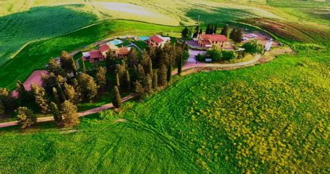 Borgo del Silenzio, 5 Ferienwohnungen in den Hügeln von Lajatico. Tritt-Toskana.de