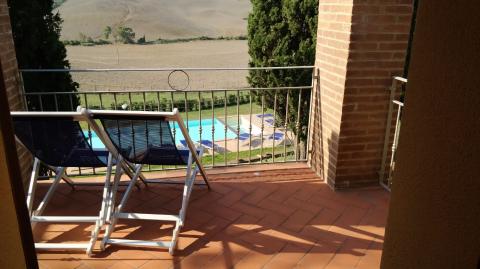 Borgo del Silenzio, 5 Ferienwohnungen in den Hügeln von Lajatico. Tritt-Toskana.de