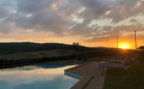 Borgo del Silenzio, 5 Ferienwohnungen in den Hügeln von Lajatico. Tritt-Toskana.de