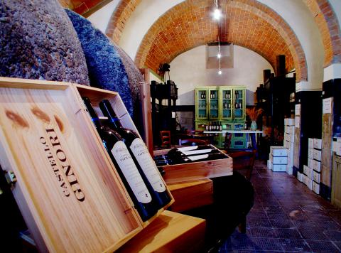 Schloss Ginori di Querceto, Unterkunft im historischen Dorf nahe Pisa |Tritt-toskana.de