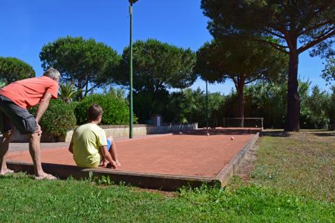 Ferienwohnungen im Argiresidence mit Pool