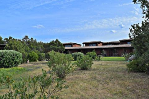 Ferienwohnungen im Norden Sardiniens mit privatem Strand, Tritt Case in Italia