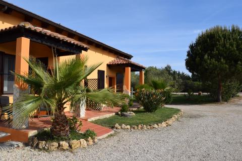 Agriturismo mit Pool bei Alghero, Sardinien, Tritt-Case in Italia