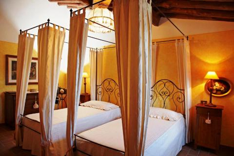 Luxuriöse Villa Carmignano in Prato für 15 Personen | Tritt-toskana.de