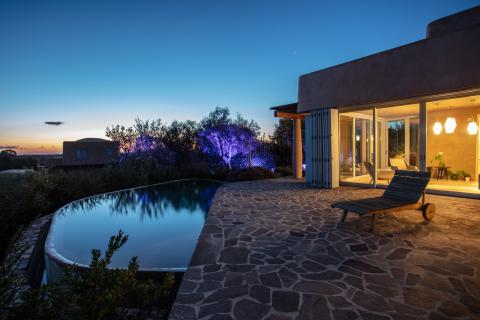 Villa Luxi auf Sardinien, Tritt-Case in Italia