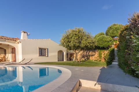 Villa Azzurro auf Sardinien, Tritt Case in Italia