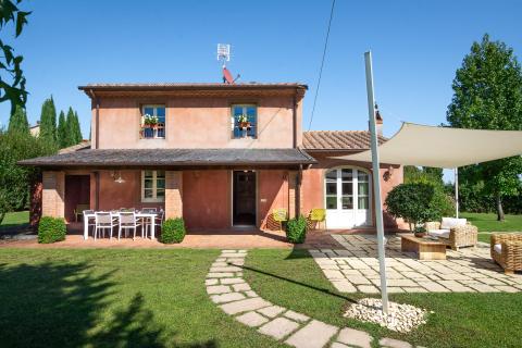 Ferienhaus mit beheibarem Pool, Lucca, Toskana, Tritt Case in Italia