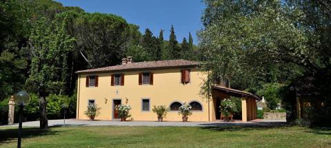 Freistehende Villa mit Pool, mitten in den Weinbergen der Toskana