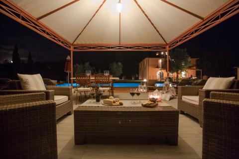 Luxuriöse Villa Montelopio für 8 Personen | Tritt-toskana.de