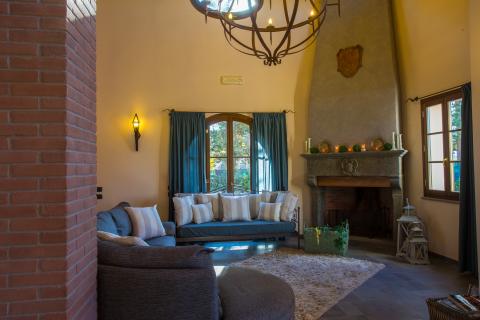 Luxuriöse Villa Montelopio für 8 Personen | Tritt-toskana.de