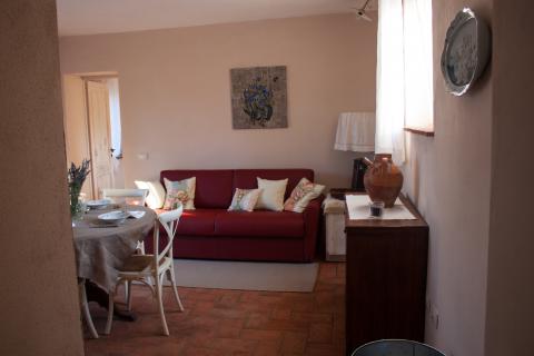 4 Ferienwohnungen im grünen Herzen der Toskana, Tritt-Case in Italia