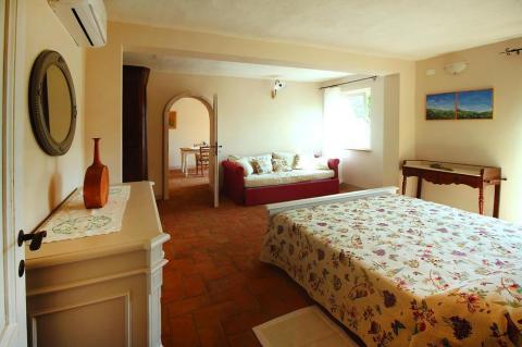 4 Ferienwohnungen im grünen Herzen der Toskana, Tritt-Case in Italia