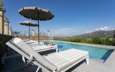 Freistehende Villa mit Pool für 8 Personen | Tritt-toskana.de