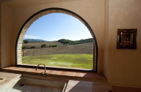 Küche mit Toskana Panorama