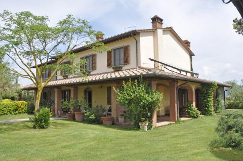 Ferienhaus zwischen Arezzo - Siena - Trasimenomeer | Tritt-toskana.de