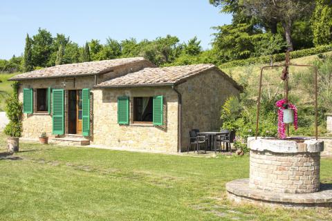 Agriturismo mit Ferienwohnungen und Pool