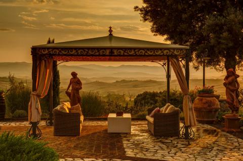 Schöne Ferienwohnungen mit Pool und Klimaanlage |Tritt-Toskana.de