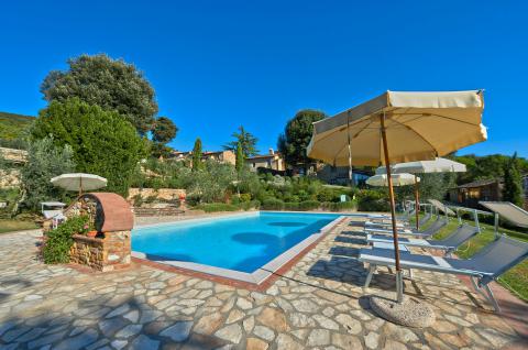 Schöne Ferienwohnungen mit Pool und Klimaanlage |Tritt-Toskana.de