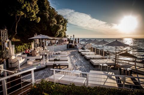 Luxus Ferienwohnungen in einem Yachthafen im Süden der Toskana