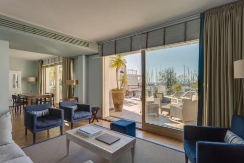 Luxus Ferienwohnungen in einem Yachthafen im Süden der Toskana