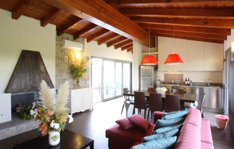 Schöne freistehende Villa in der Toskana für 6 Personen | Tritt