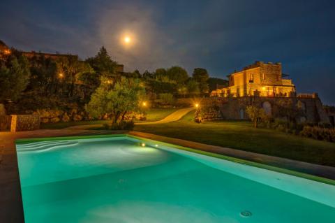 Luxus-Villa mit privatem Pool mitten in den Hügeln der Toskana