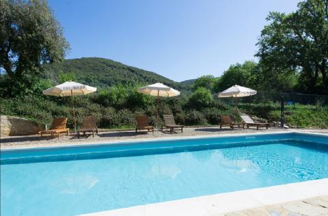 Villa Nova Chianti, Tritt Case in Italia