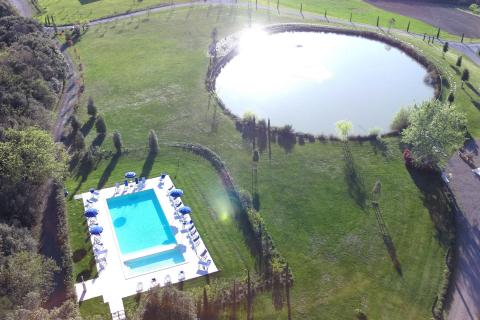 Country Resort Montaione, Tritt Case in Italia