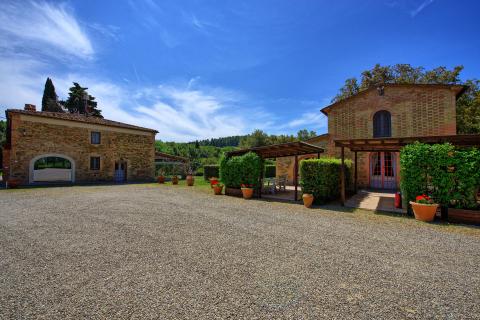 Country Resort Montaione, Tritt Case in Italia