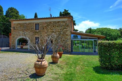 Country Resort Montaione, Tritt Case in Italia