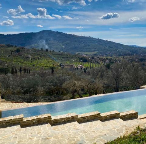 Luxus Villa mit Pool bei Cortona für 11 Personen, Tritt-Toskana.de