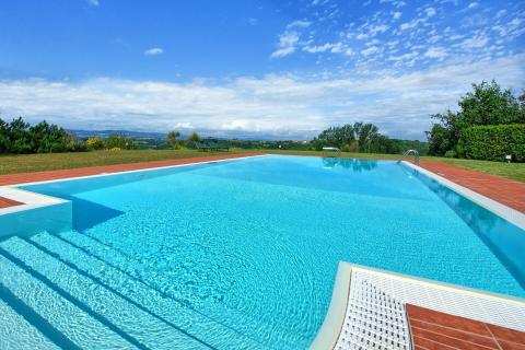 Freistehendes Ferienhaus für bis zu 8 Personen in den Hügeln der Toskana, Tritt Case in Italia