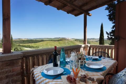 Agriturismo mit Luxusvilla und 11 Ferienwohnungen in der Toskana, Tritt Case in Italia