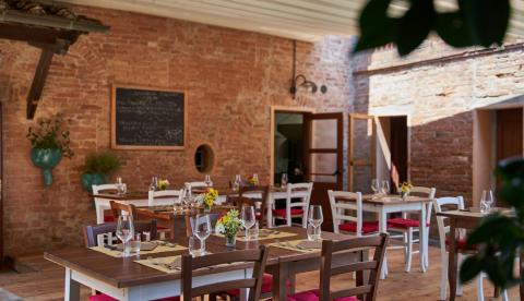 Agriturismo mit Luxusvilla und 11 Ferienwohnungen in der Toskana, Tritt Case in Italia