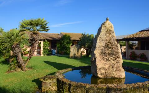 Agriresidence Mamuntanas auf Sardinien, Tritt Case in Italia