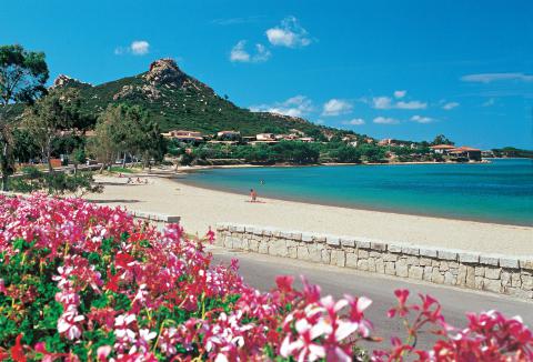 Cala di Falco Resort im Norden Sardiniens, Tritt Case in Italia