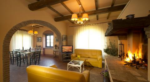 Freistehendes Ferienhaus mit Pool bei Pisa