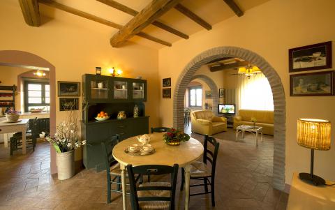 Freistehendes Ferienhaus mit Pool bei Pisa