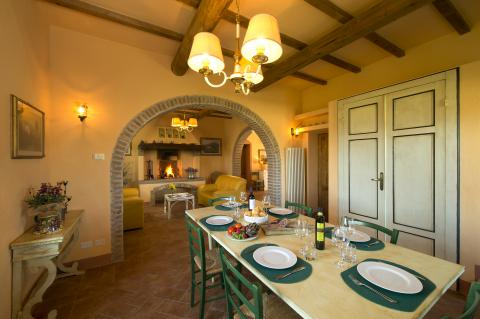 Freistehendes Ferienhaus mit Pool bei Pisa