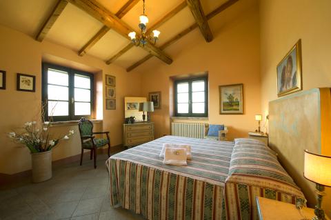 Ferienhaus mit Pool bei Pisa