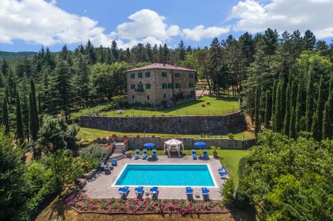 Luxuriöser Palazzo Monterchi ideal für toskanische Traumhochzeit