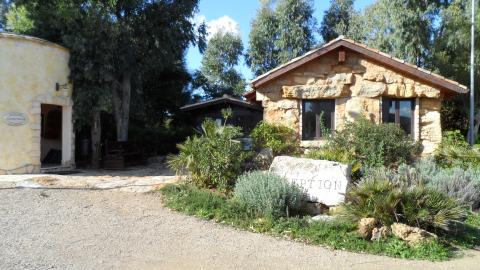 Residence Corallo, Ferienwohnungen Sardinien. Tritt Case in Italia