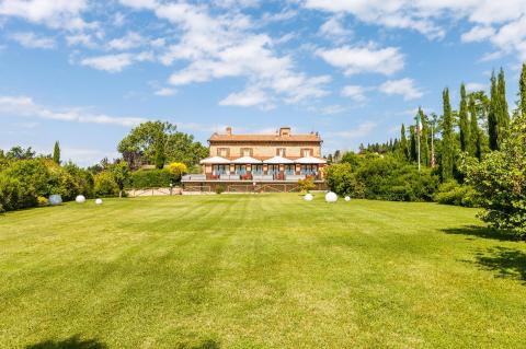 Ferienwohnungen mit Pool Tenuta Paradiso