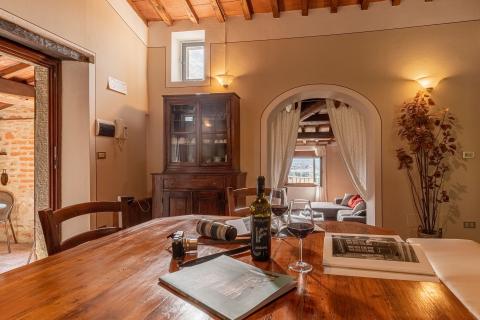 Villa mit privatem Pool in prächtiger Lage. Bestens für 2 Familien geeignet | Tritt-toskana.de