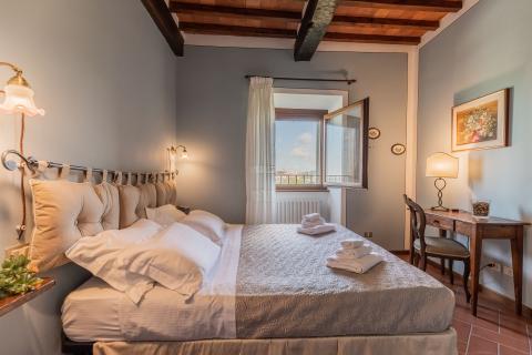 Villa mit privatem Pool in prächtiger Lage. Bestens für 2 Familien geeignet | Tritt-toskana.de