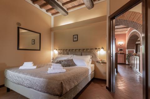 Villa mit privatem Pool in prächtiger Lage. Bestens für 2 Familien geeignet | Tritt-toskana.de